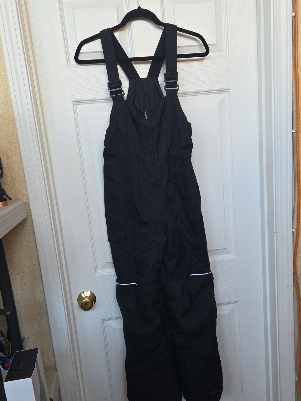 Columbia Black Snow Bibs with Adjustable Straps